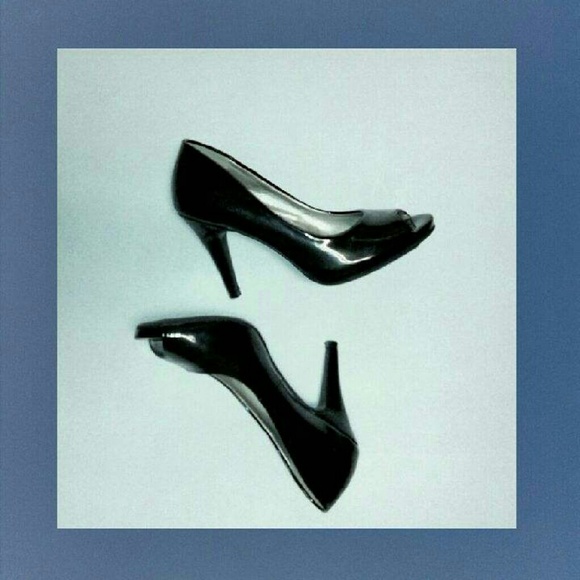 Andrew Geller Peep Toe Heels - Picture 2 of 5